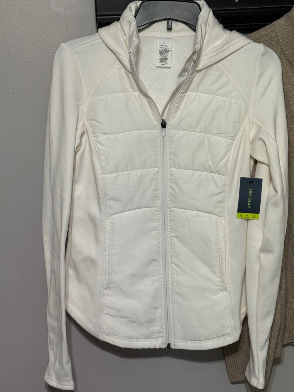 tek gear Women's White Quilted Hoodie Jacket - Picture 2 of 5